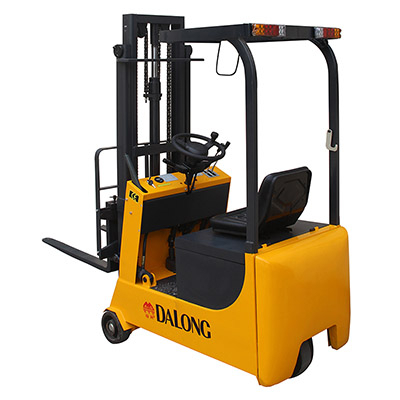 電動叉車的再生制動比傳統的制動系統更簡化